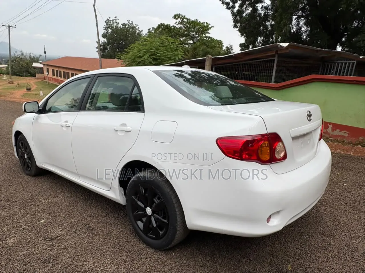 Toyota Corolla 2009 White