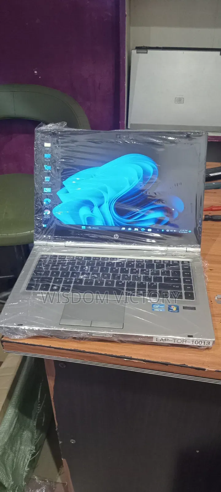 New Laptop HP 14-ep0063 8GB Intel Core i5 HDD 500GB