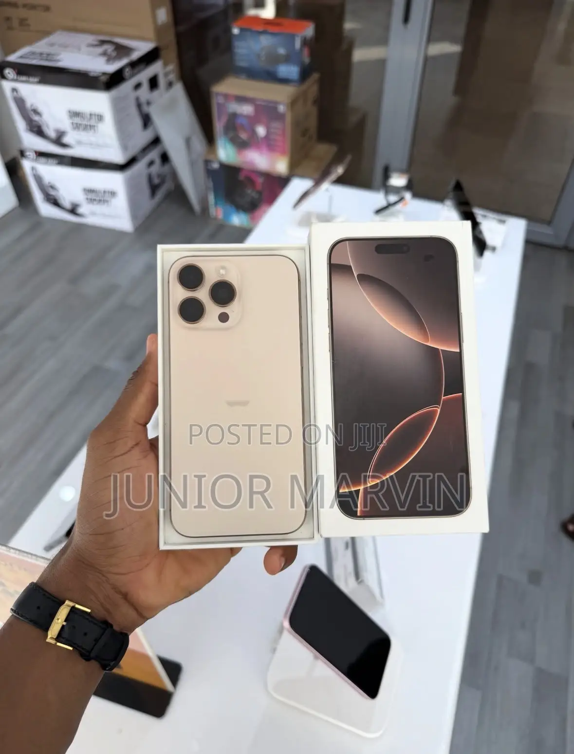 Apple iPhone 16 Pro Max 256 GB Gold