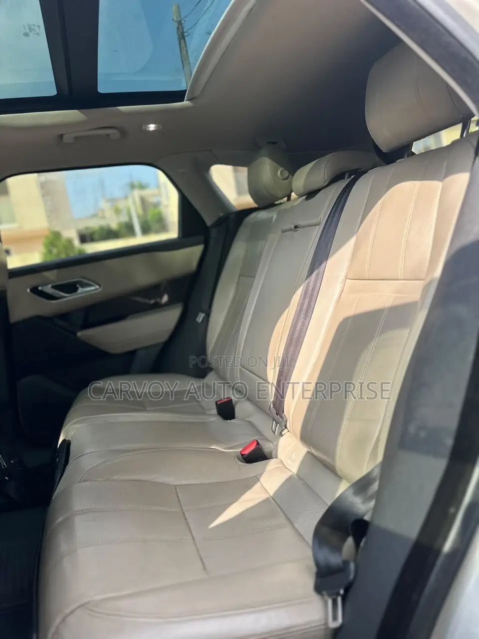 Land Rover Range Rover Velar P380 SE R-Dynamic 4x4 2018 Gold