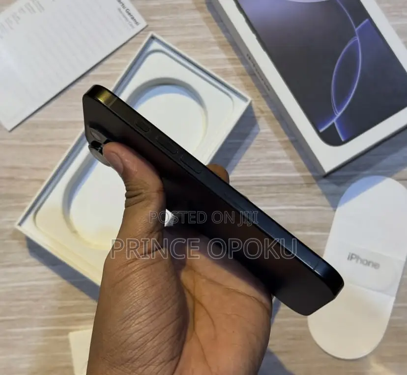 Apple iPhone 16 Pro 512 GB Black