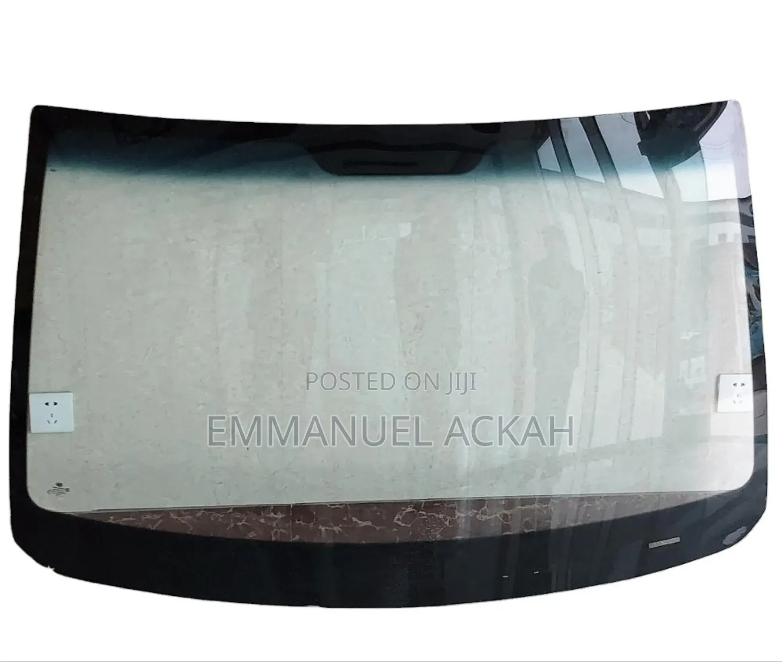 All Kinds of Windscreens and Back Glass Available for All Cars