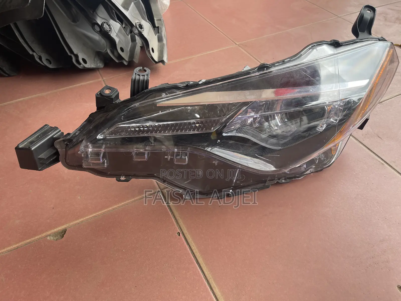 Toyota Corolla 2017 Headlight LE