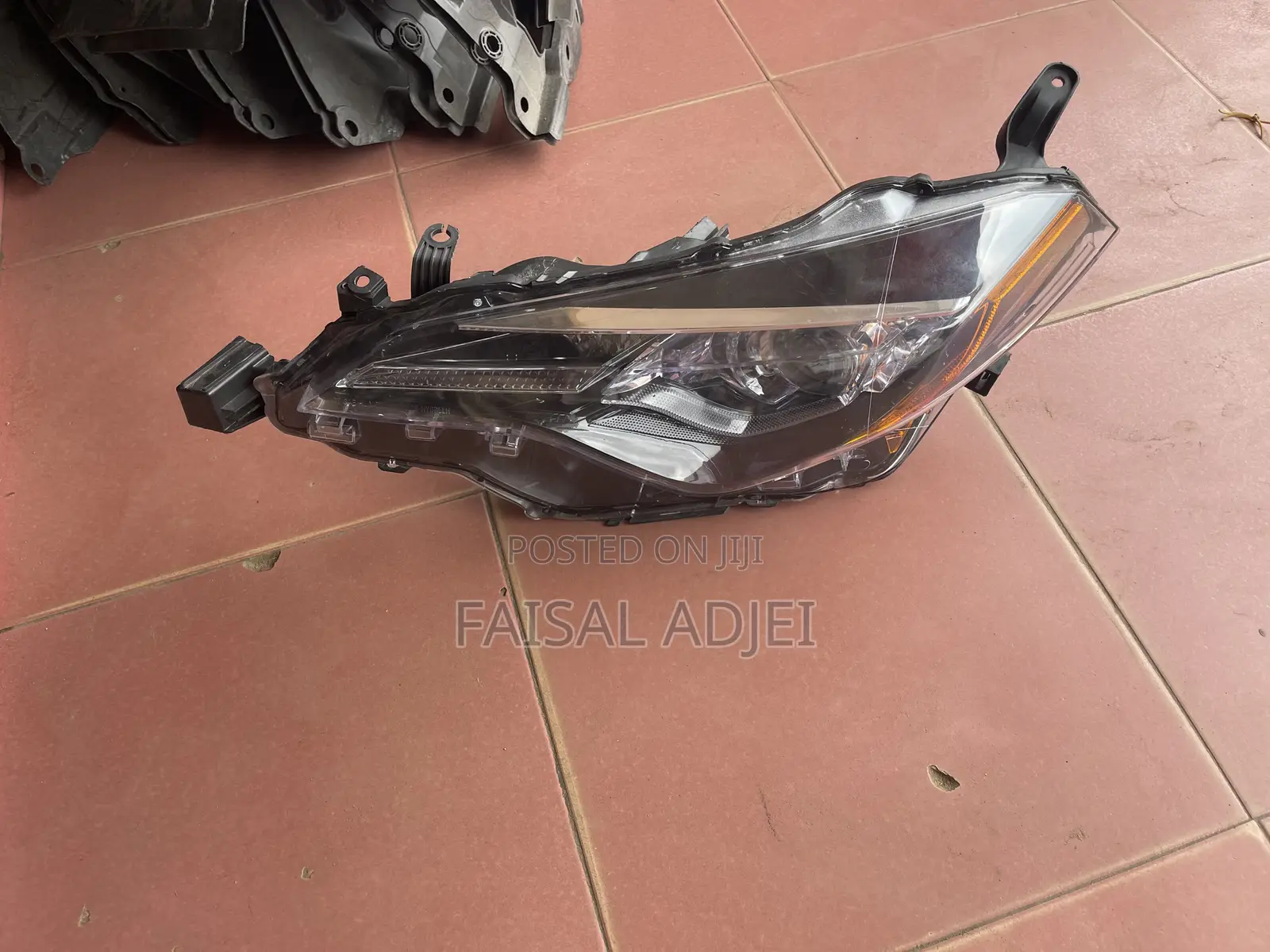 Toyota Corolla 2017 Headlight LE