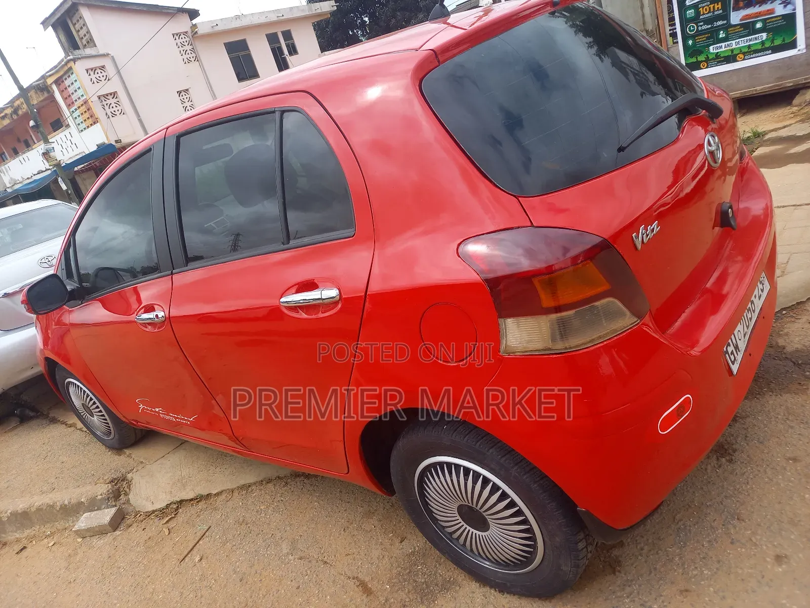 Toyota Vitz 1.3 AWD 5dr 2010 Red
