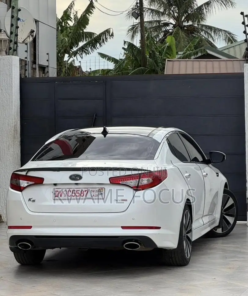 Kia Optima Limited 4dr Sedan (2.0L 4cyl Turbo 6A) 2014 White