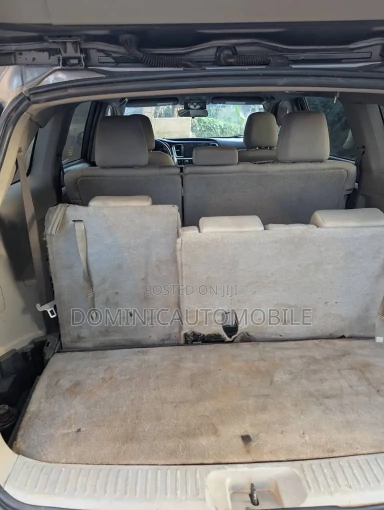 Toyota Highlander LE 4x2 (2.7L 4cyl 6A) 2016 Brown