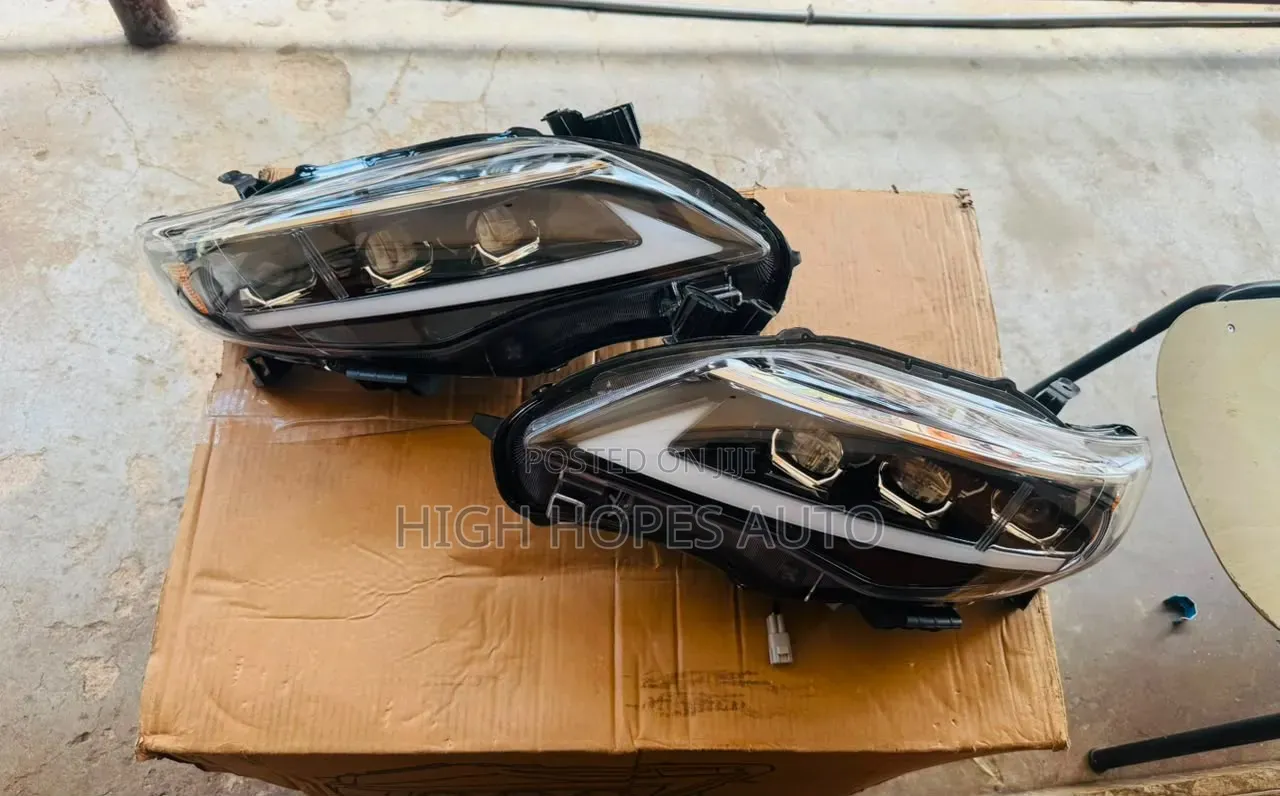 2009-2013 Toyota Corolla Spec Headlight.