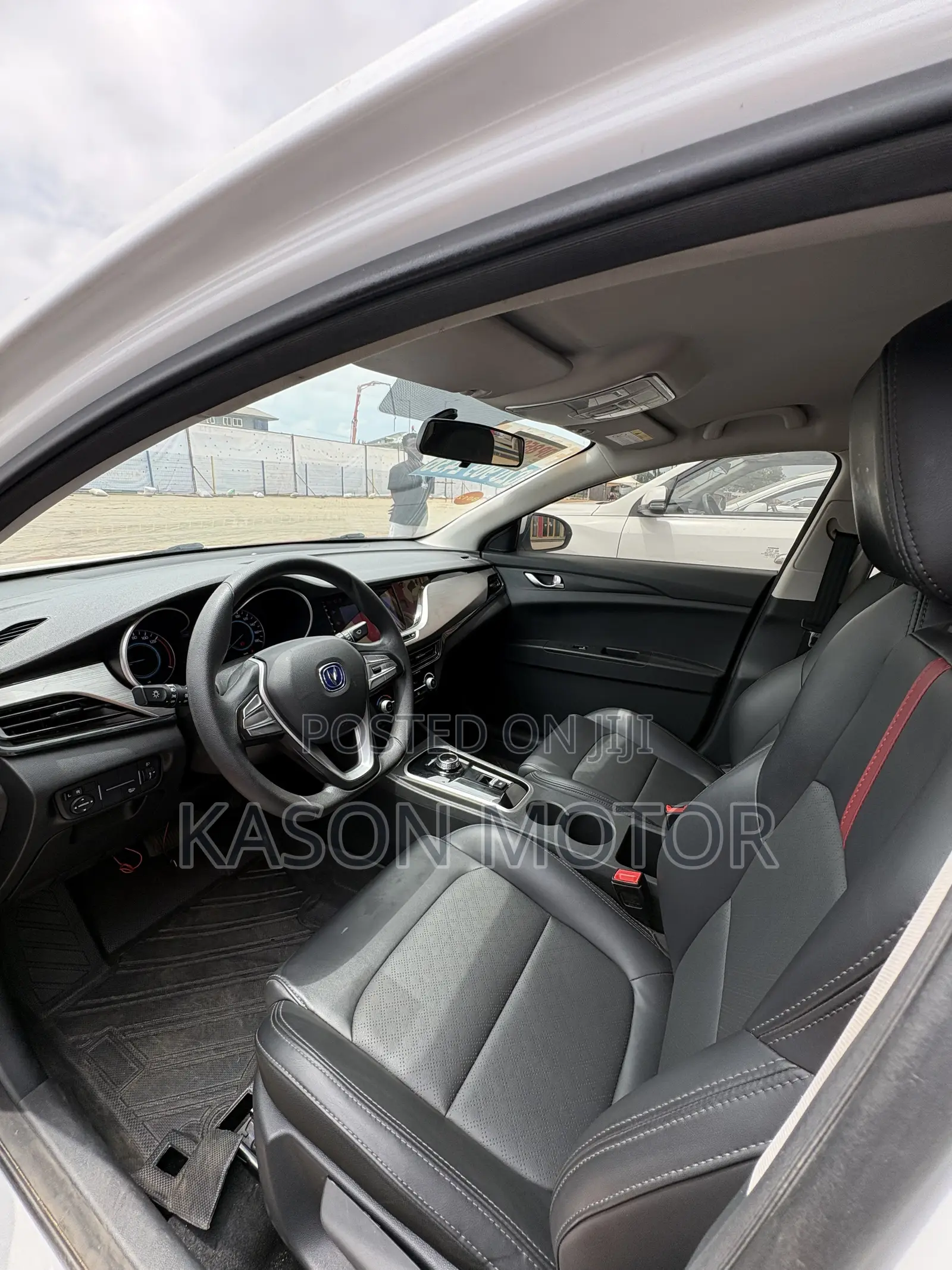 Changan Eado EV Sedan 2022 White