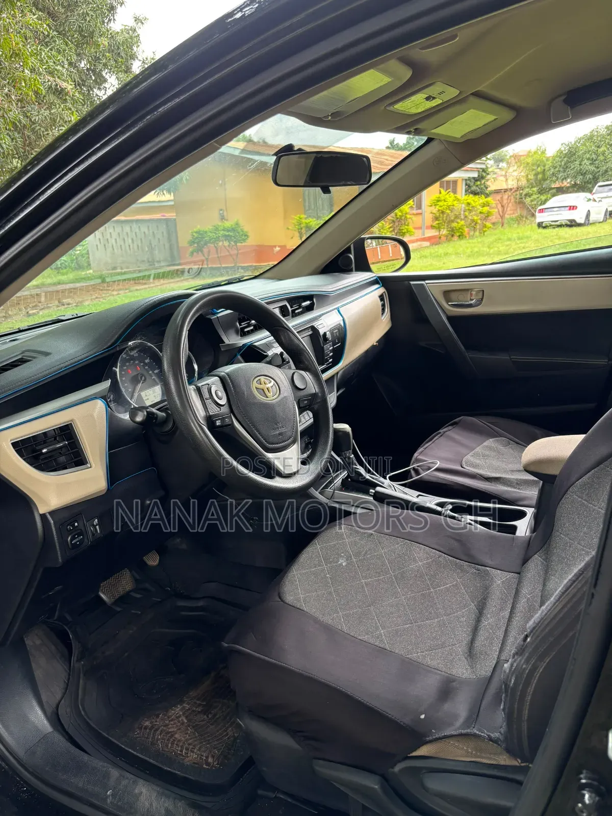 Toyota Corolla LE 4dr Sedan (1.8L 4cyl CVT) 2016 Black