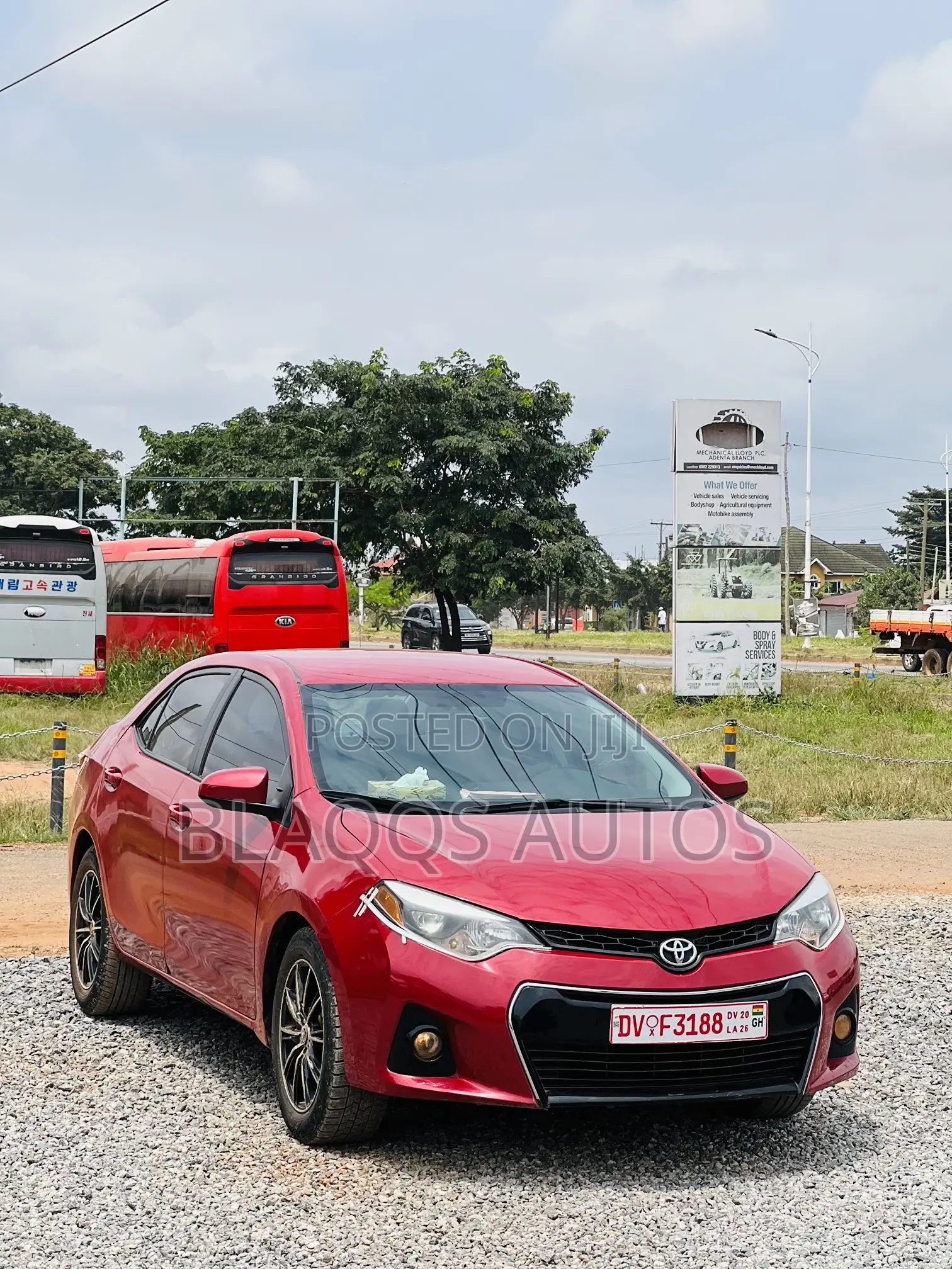 Toyota Corolla 2015 Red