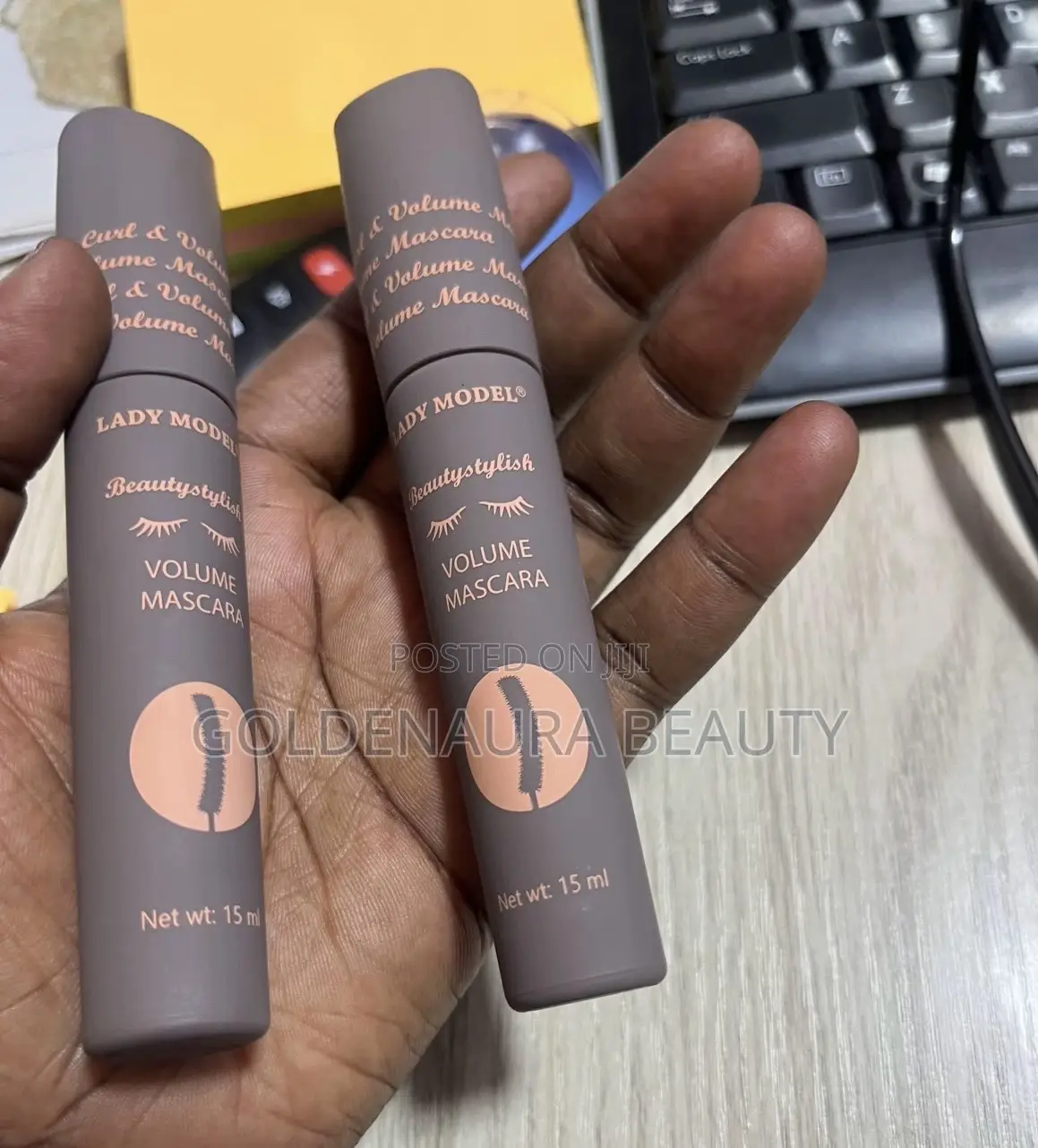 Lady Model Mascara