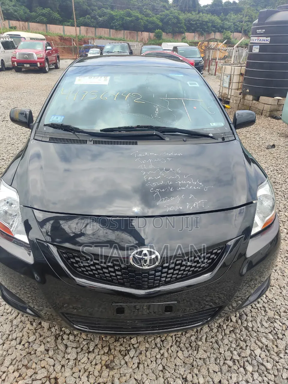 Toyota Yaris 2015 Black