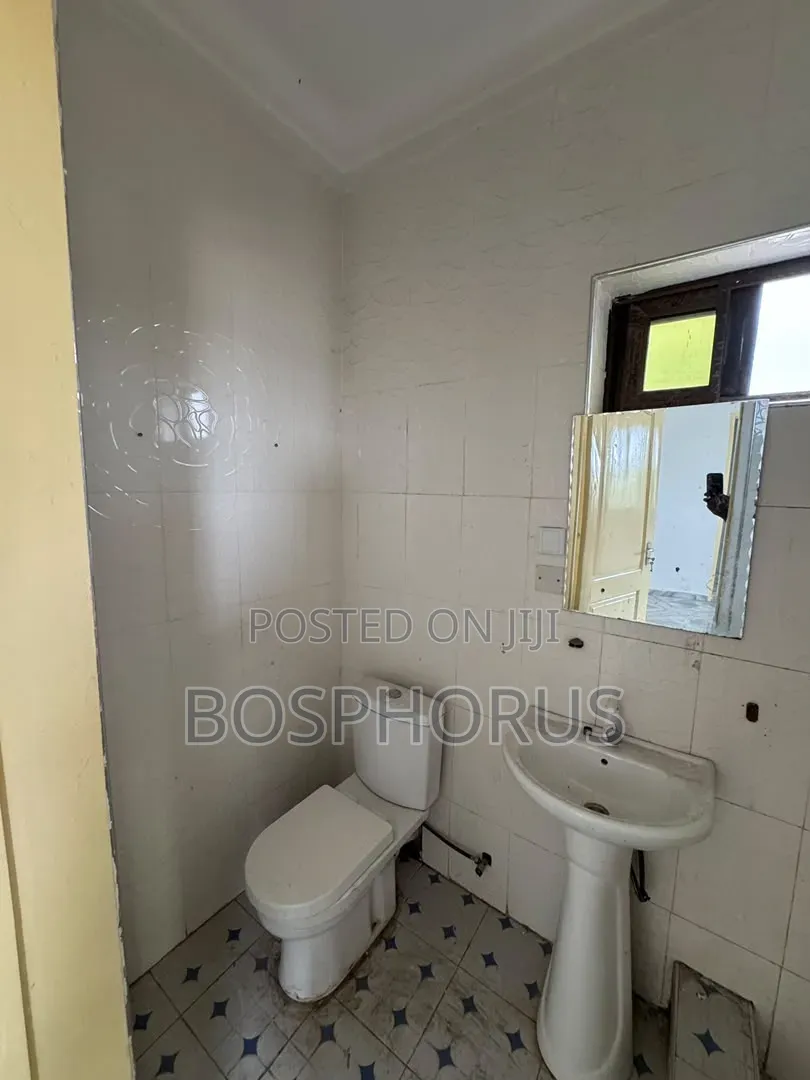 1bdrm Apartment in Achimota Kingsby, Mile 7 for rent