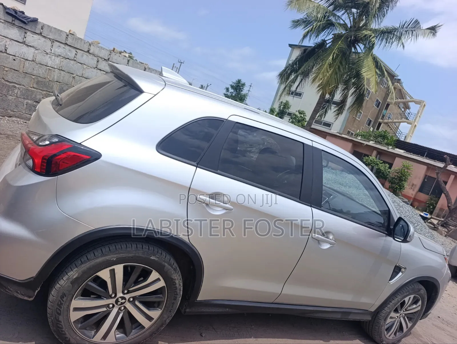 Mitsubishi Outlander 2020 Silver