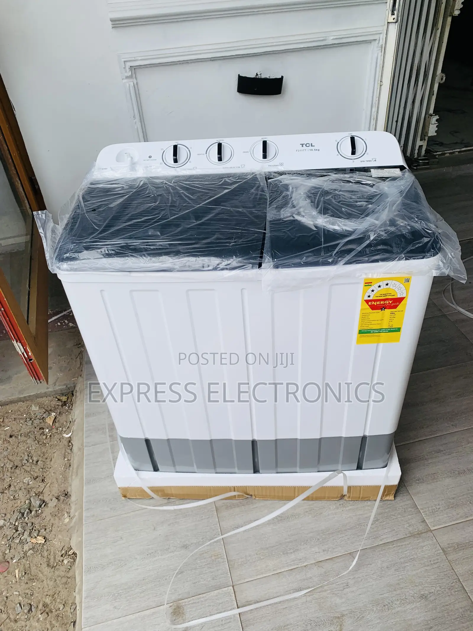 TCL 10.5KG Twin Tub (Semi-Automatic) Washing Machine (F211TT)