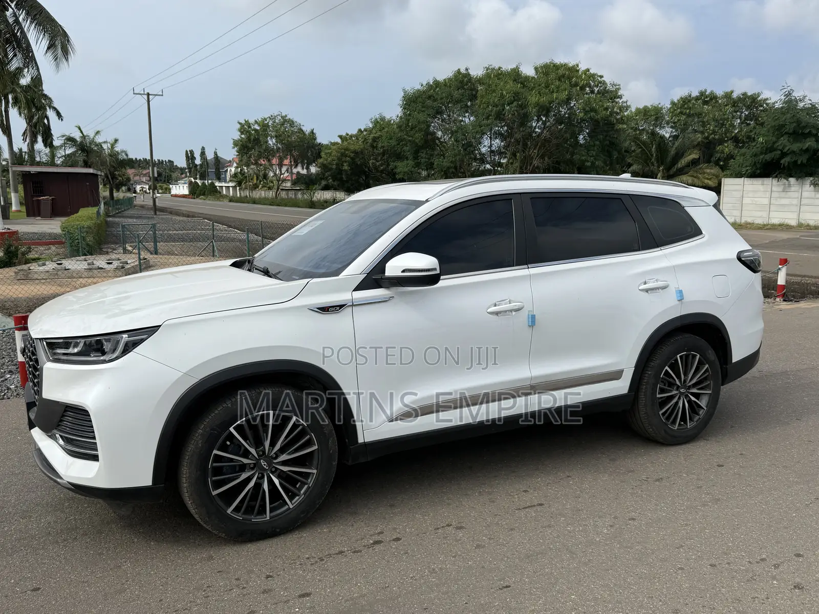 Chery Tiggo 8 Pro Luxury 2023 White