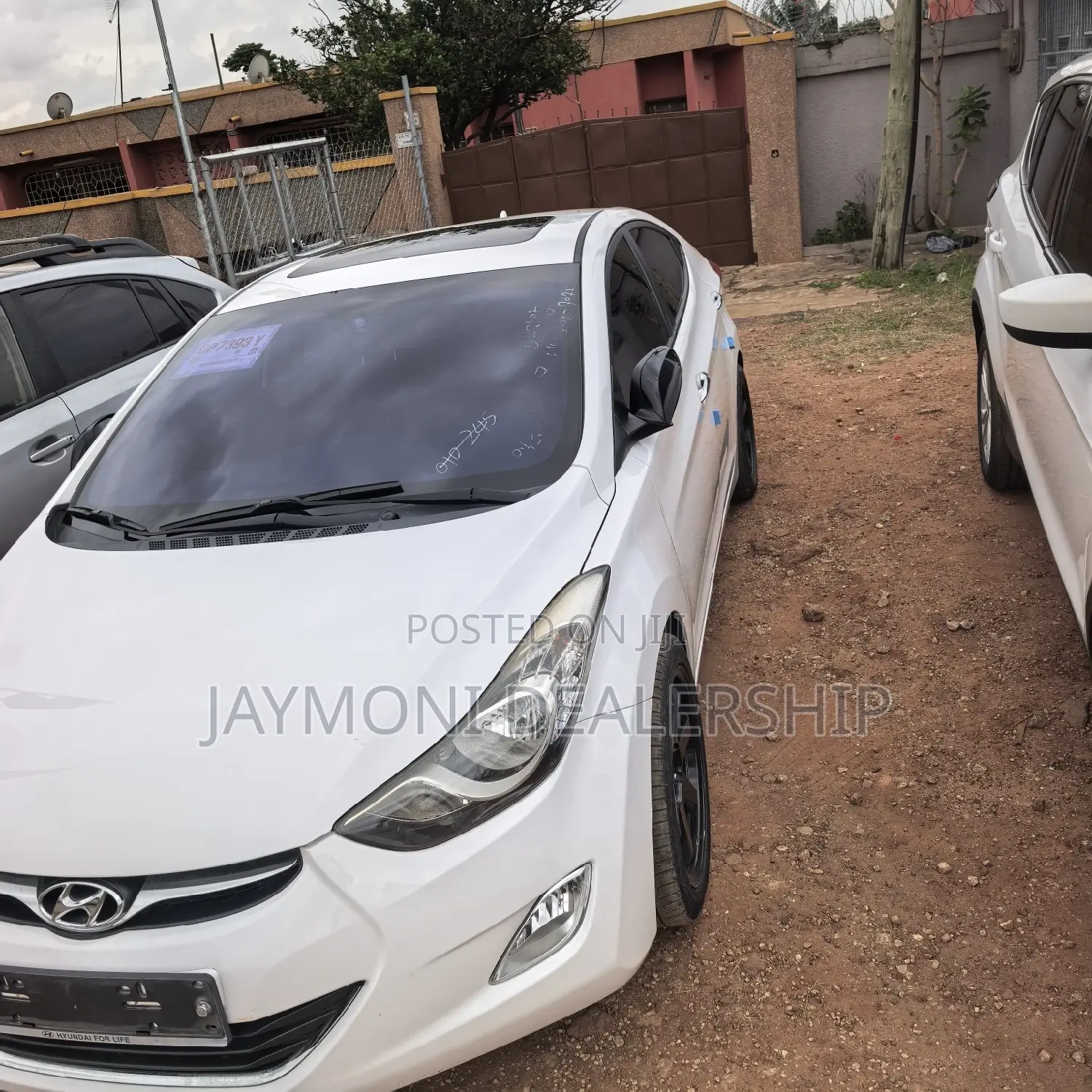 Hyundai Elantra 2013 White
