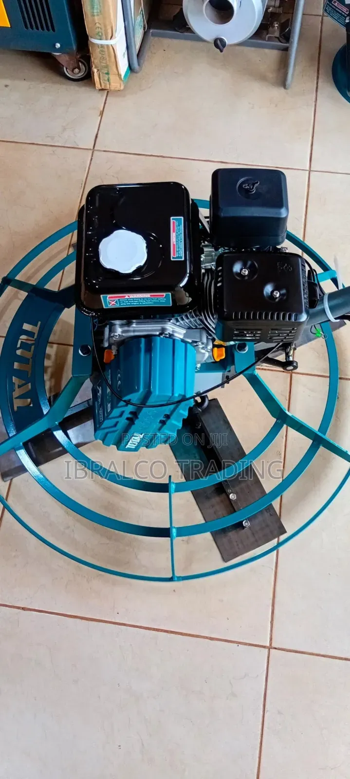 Total Gasoline Power Trowel