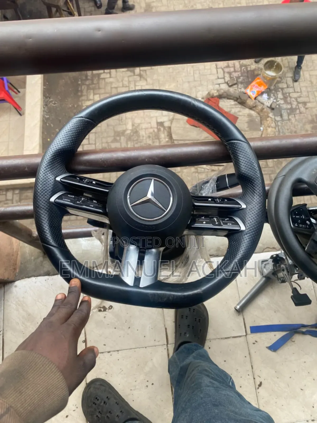 Brandnew and Homeuse Steering Wheel for All Cars and Dashboards
