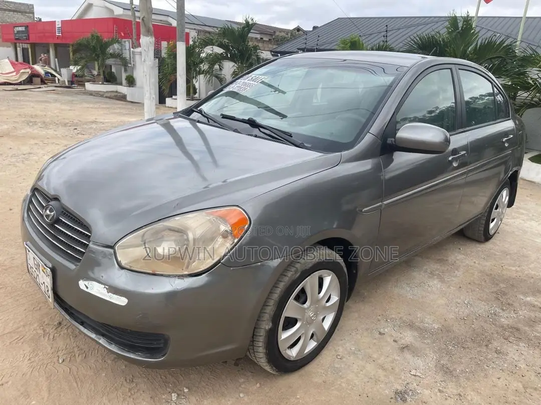 Hyundai Accent 2010 Gray