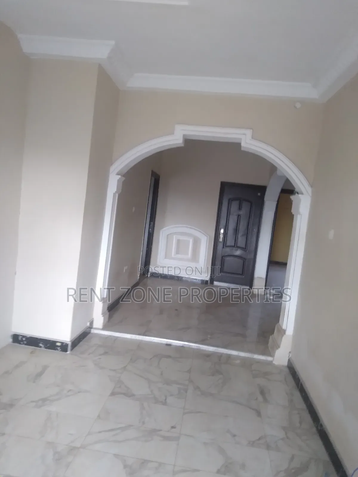 3bdrm Apartment in Ofankor for rent