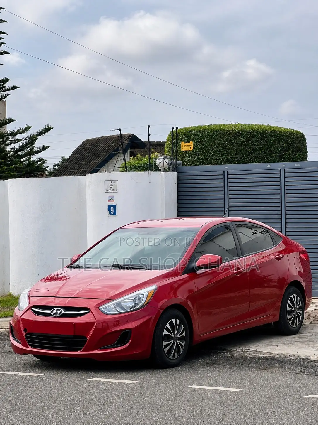 Hyundai Accent SE Sedan 2017 Red