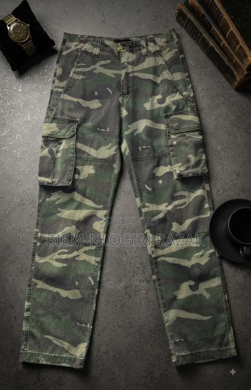 High Quality Camouflage Cargo Pants Available in Stock