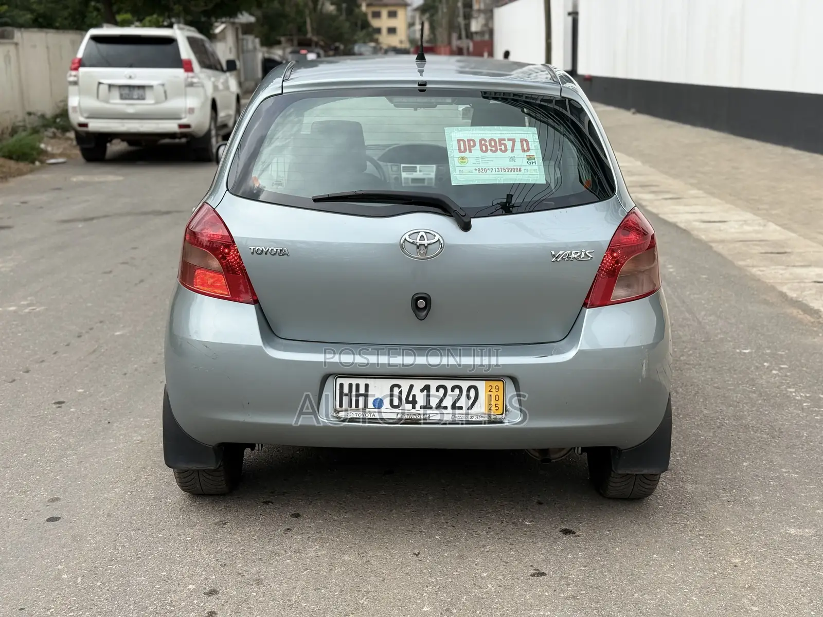 Toyota Yaris 2010 Gray