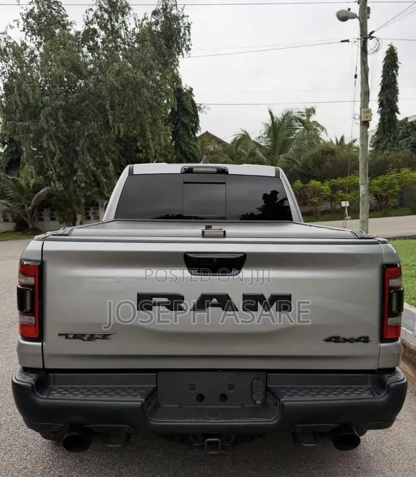 Dodge RAM 2024 Gray