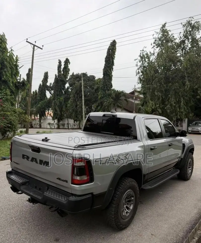 Dodge RAM 2024 Gray