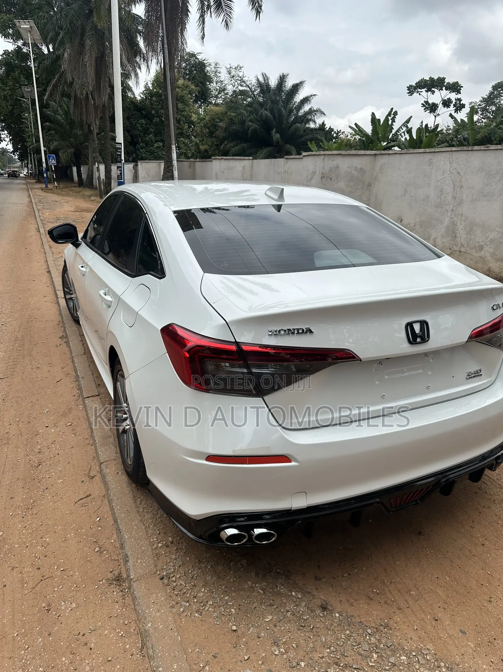Honda Civic EX-L CVT 2023 White