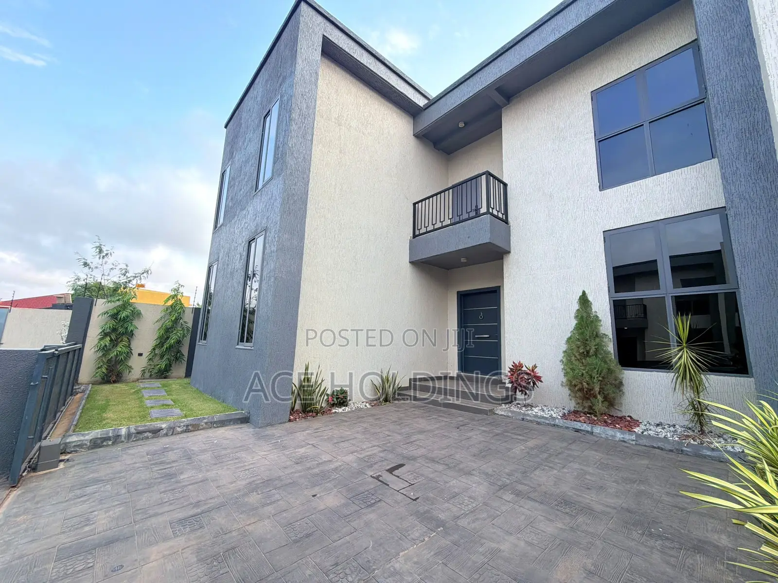 3bdrm House in School Junction for rent
