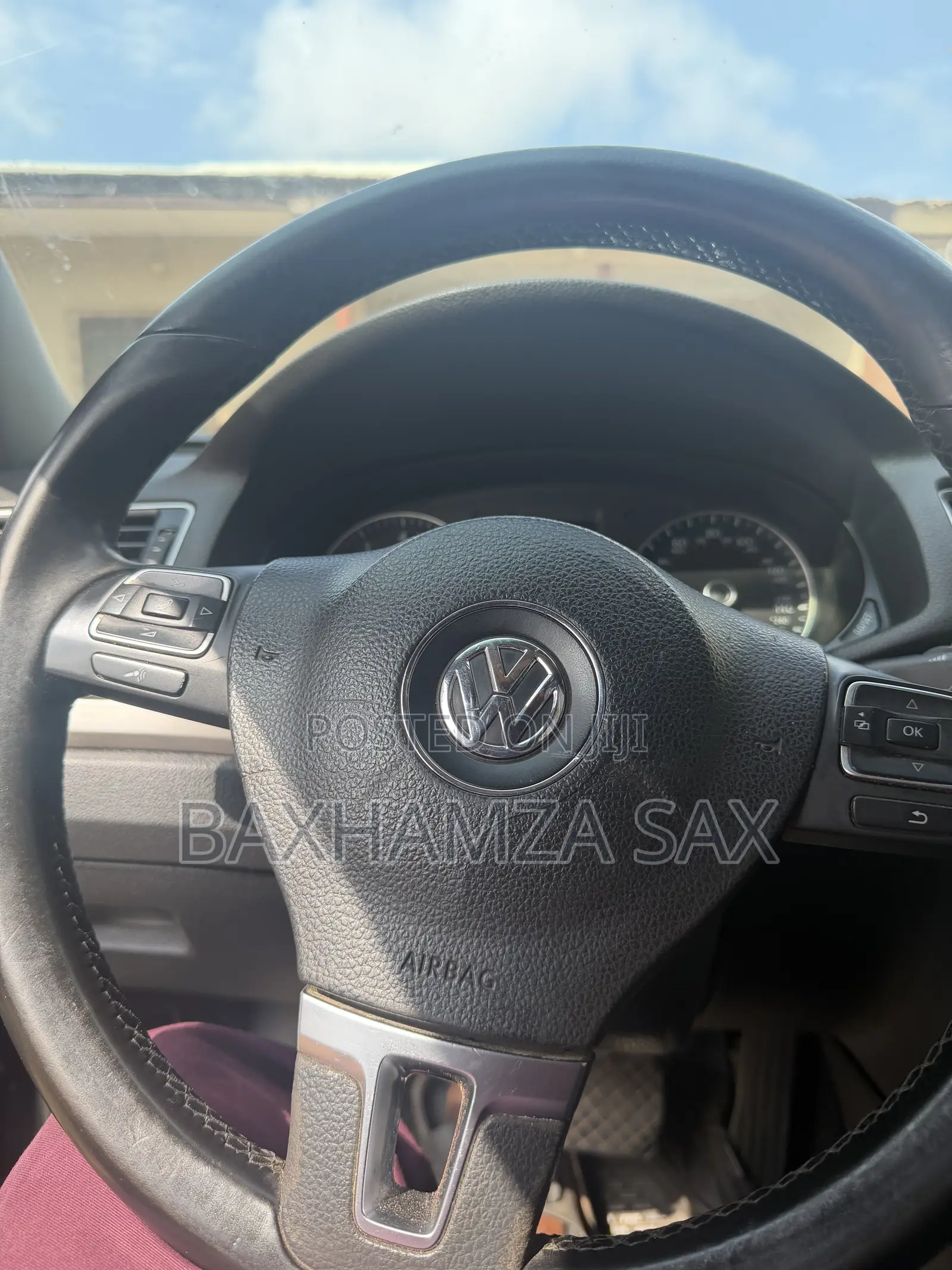 Volkswagen Passat SE 4dr Sedan (1.8L 4cyl Turbo 6A) 2015 Black