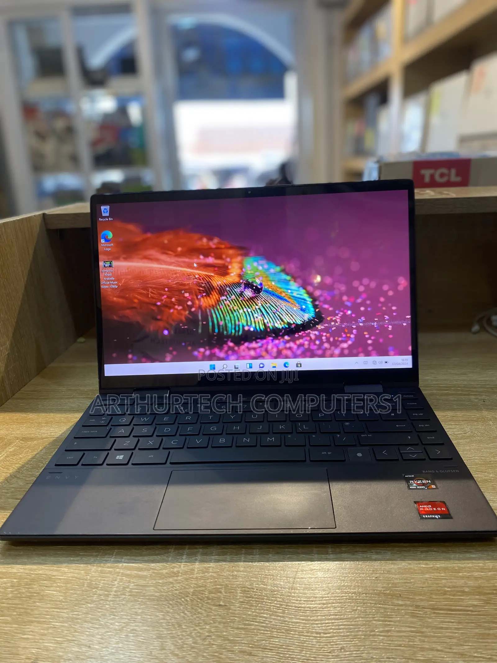 Laptop HP Envy Spectre XT 13 8GB AMD Ryzen 5 SSD 256GB