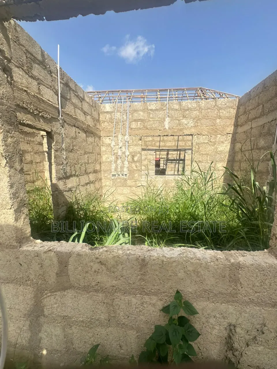 4bdrm House in Atonsu Aputuogya, Kumasi Metropolitan for sale