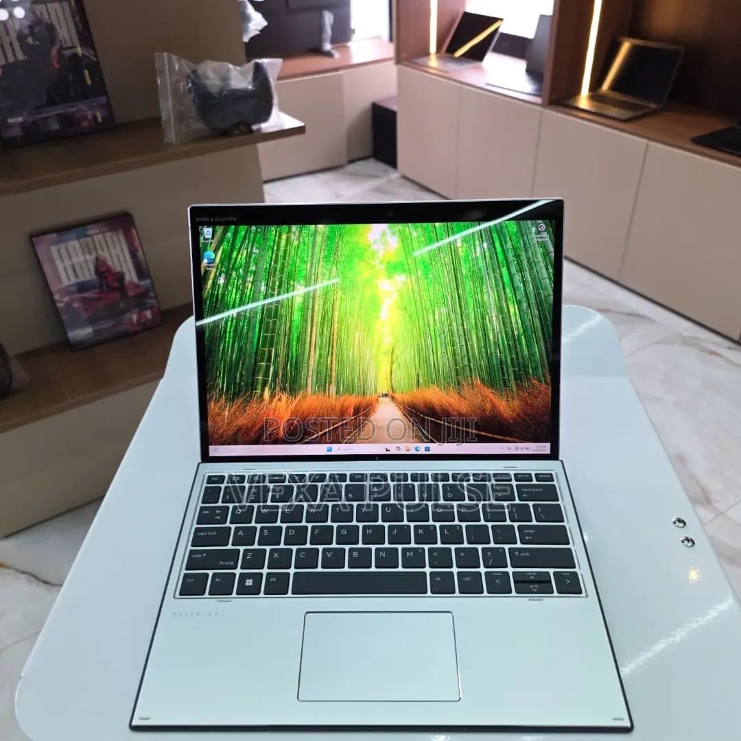 Laptop HP Elite X2 G8 16GB Intel Core i7 SSD 512GB