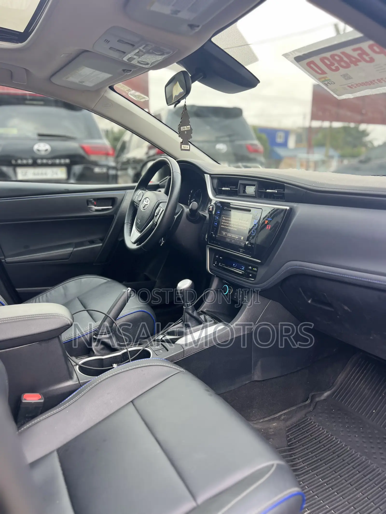 Toyota Corolla XSE (1.8L 4cyl 2A) 2018
