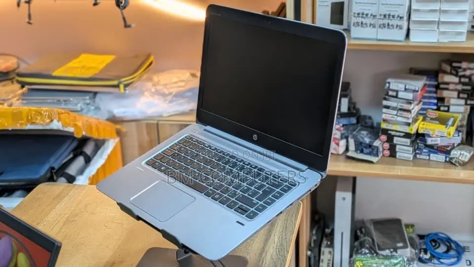 Laptop HP EliteBook Folio 1040 G3 8GB Intel Core i7 SSD 256GB