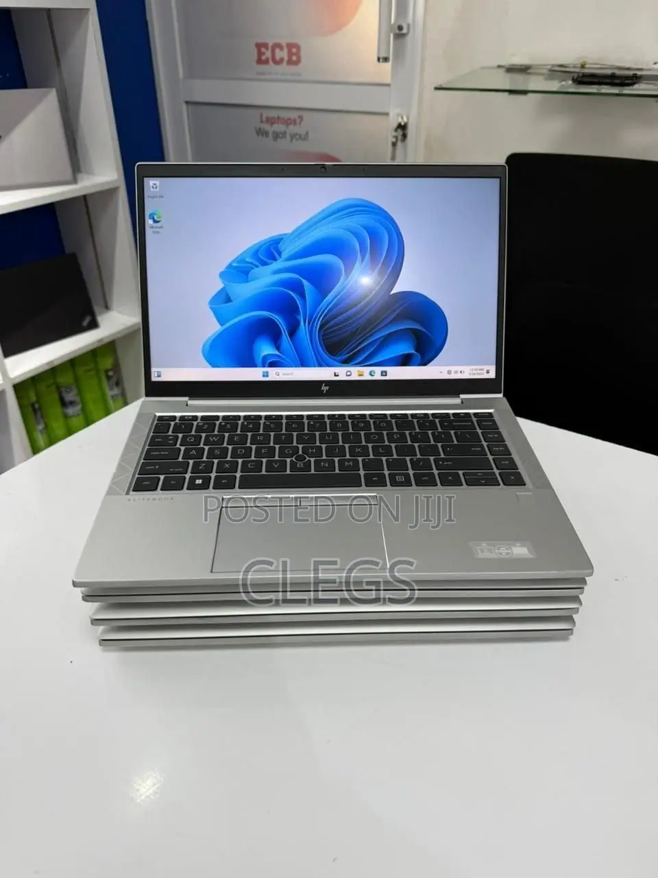 Laptop HP EliteBook 845 G8 16GB AMD Ryzen 7 SSD 256GB