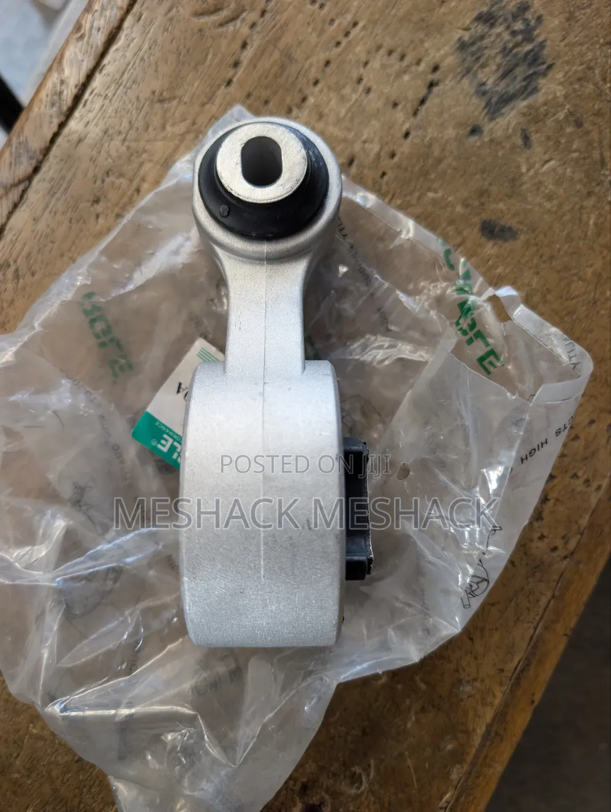 Nissan Rogue Top Seat
