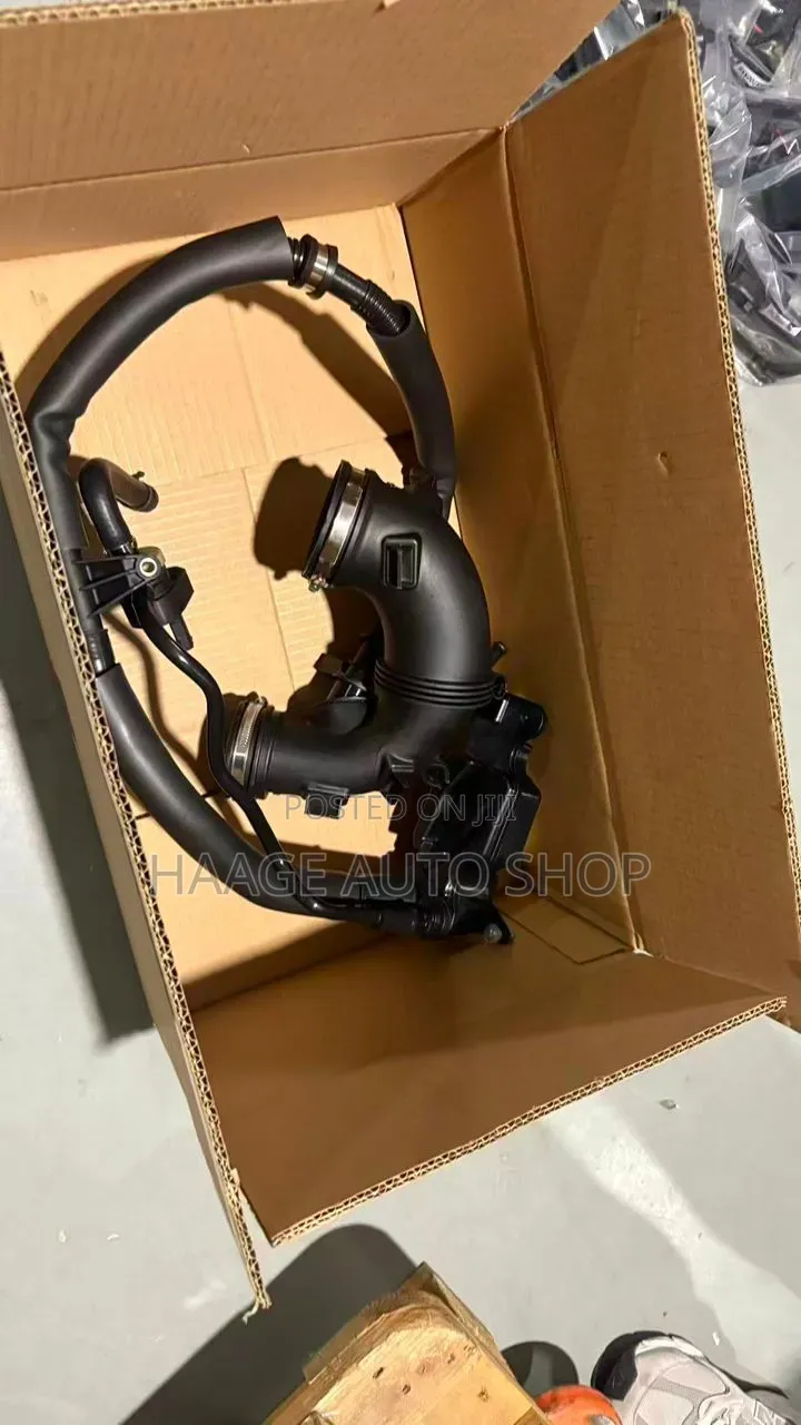 Crankcase Ventilation Intake Line Benz E200 GLE350 M274