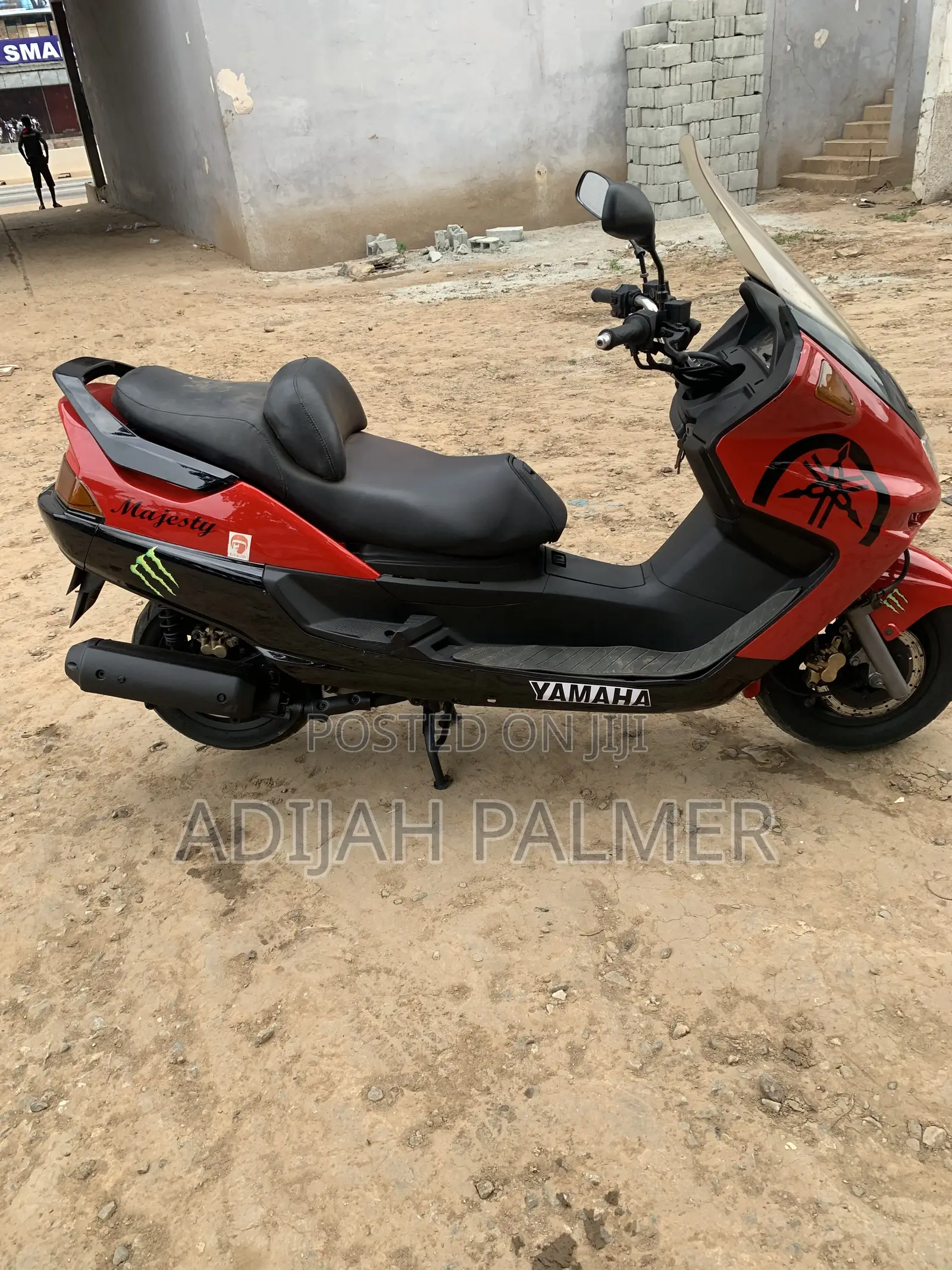 Yamaha Majesty 2024 Red