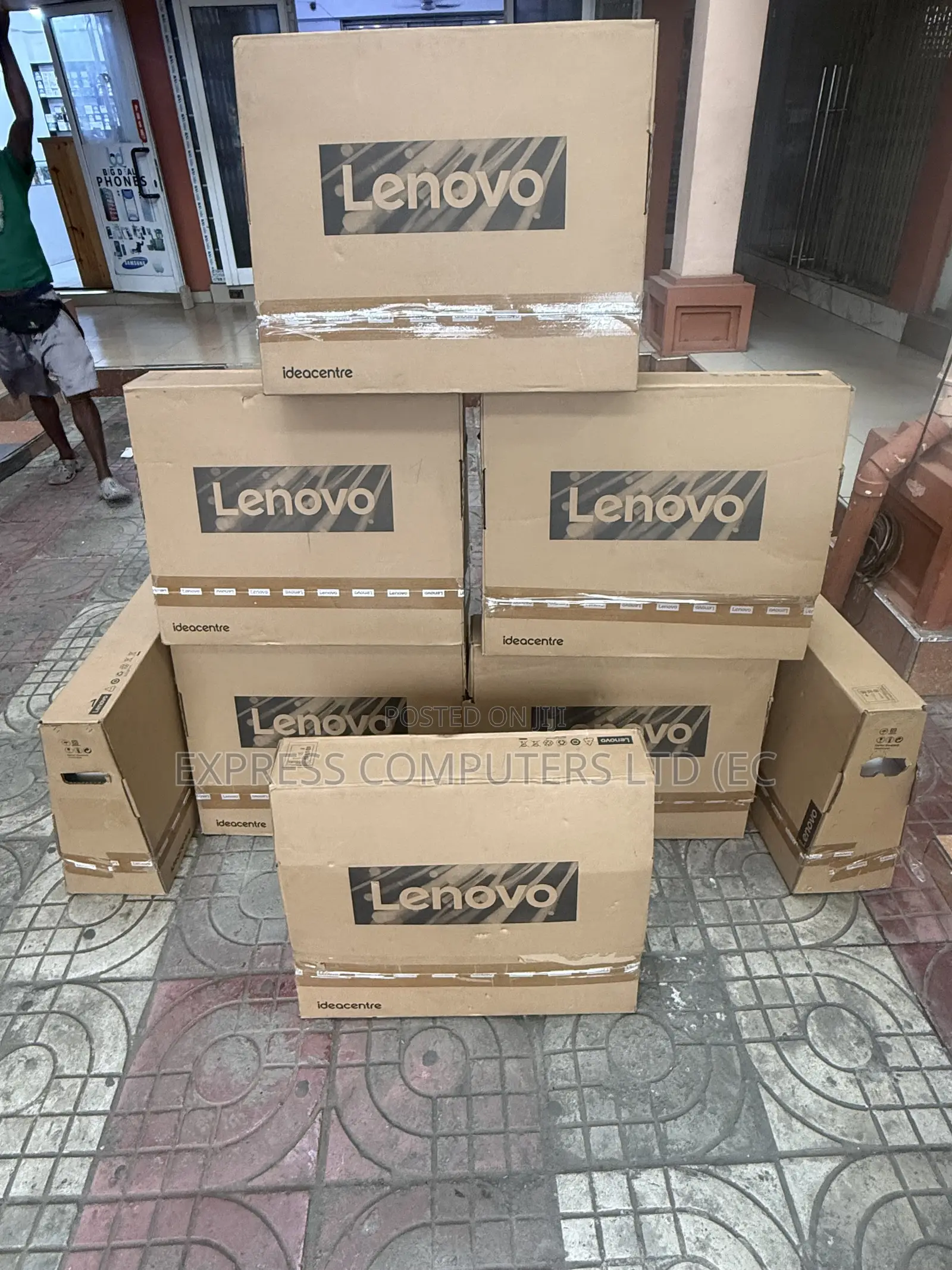 New Lenovo ideacentre AIO Y910 8GB Intel Core i5 SSD 256GB