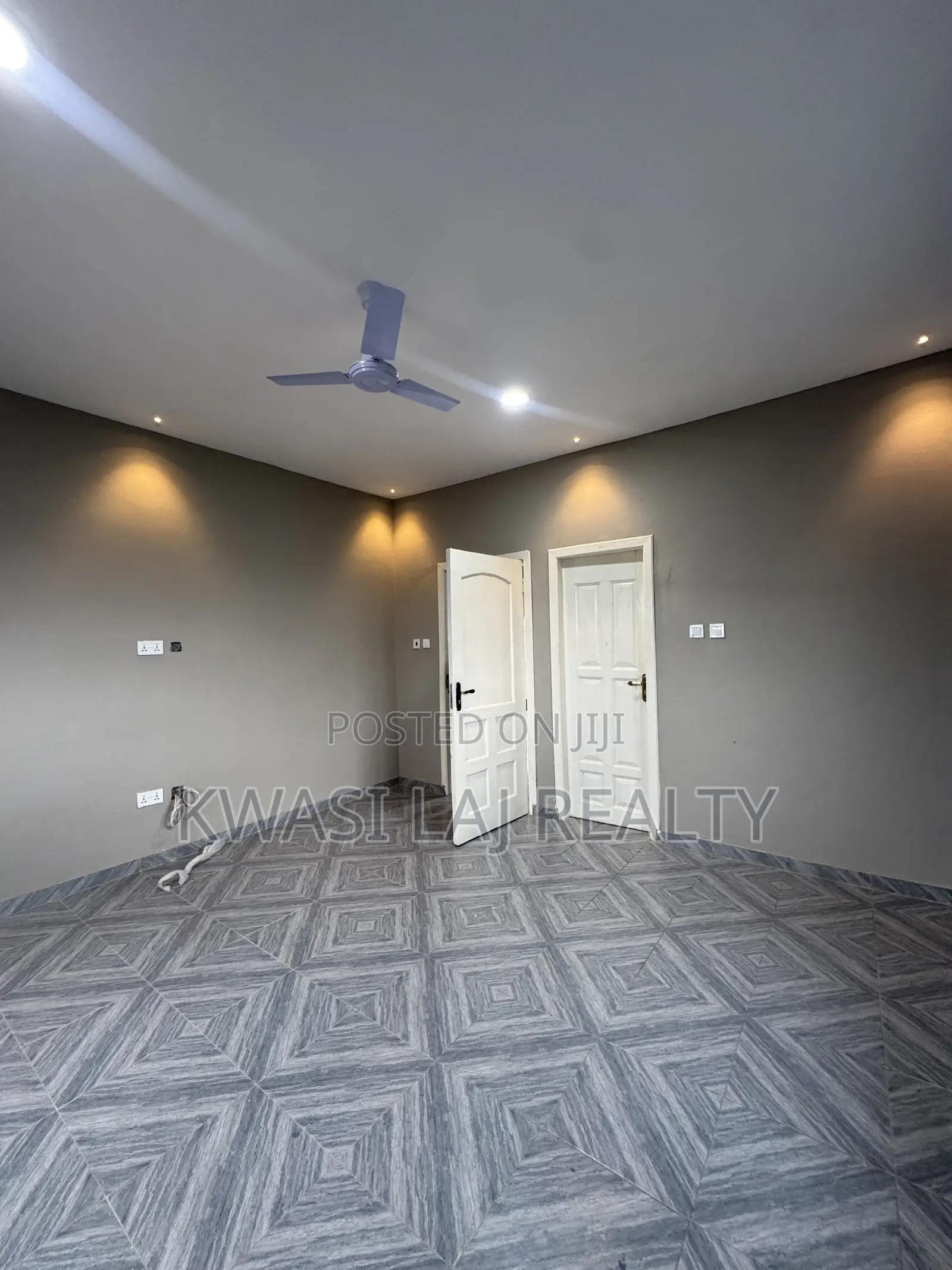 2bdrm Apartment in Acp Pokuase for rent
