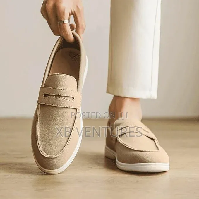 Formal Corporate Brown
Loafers Shoe