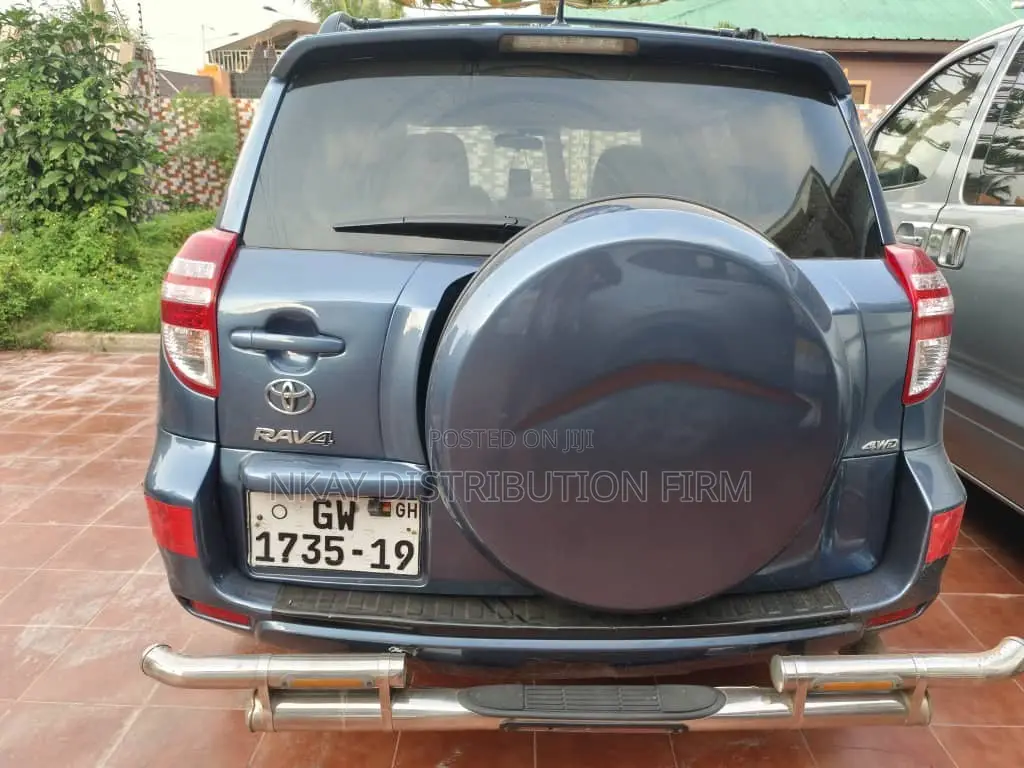Toyota RAV4 2.5 2011 Blue