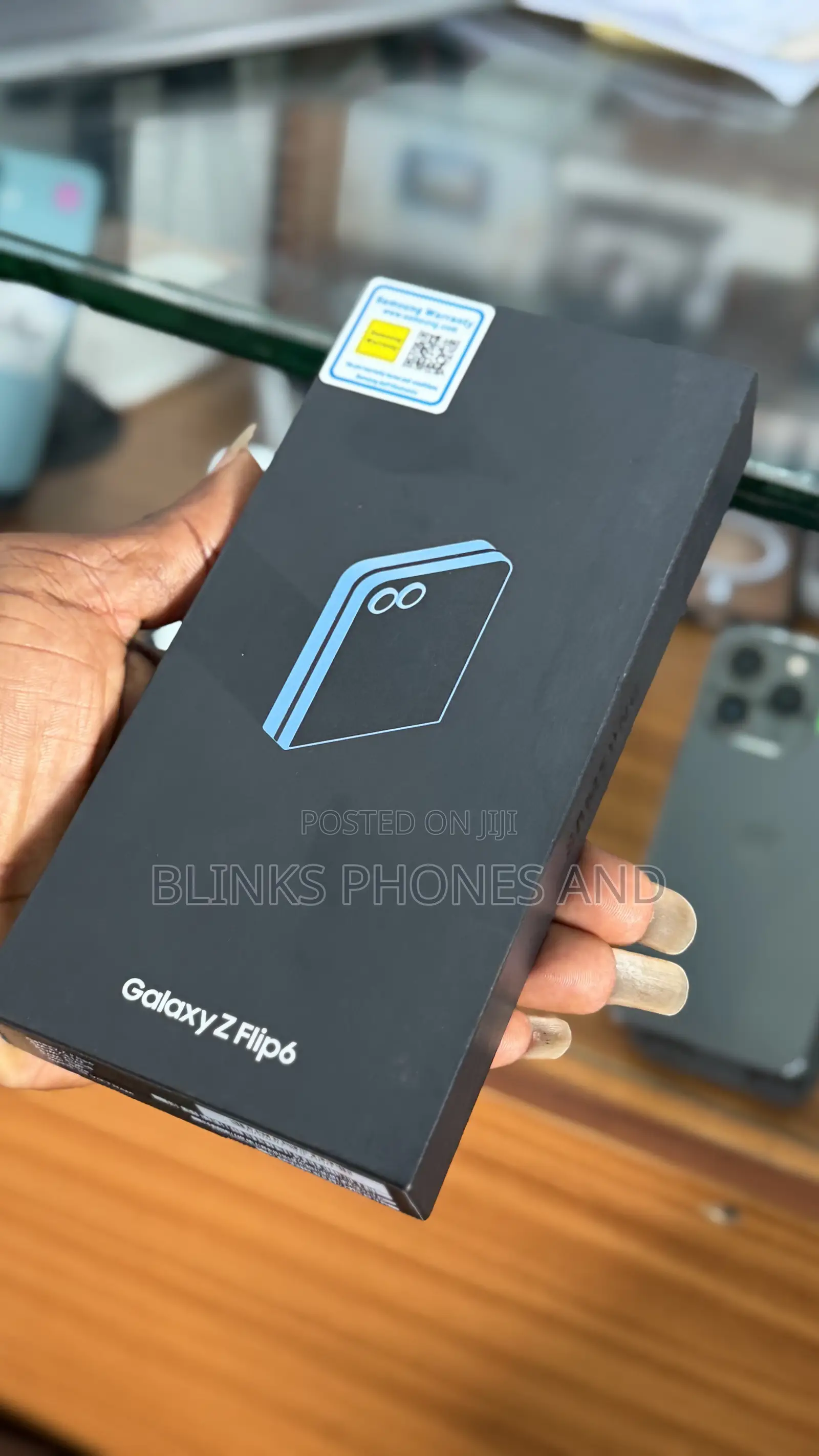 New Samsung Galaxy Z Flip6 256 GB Gray
