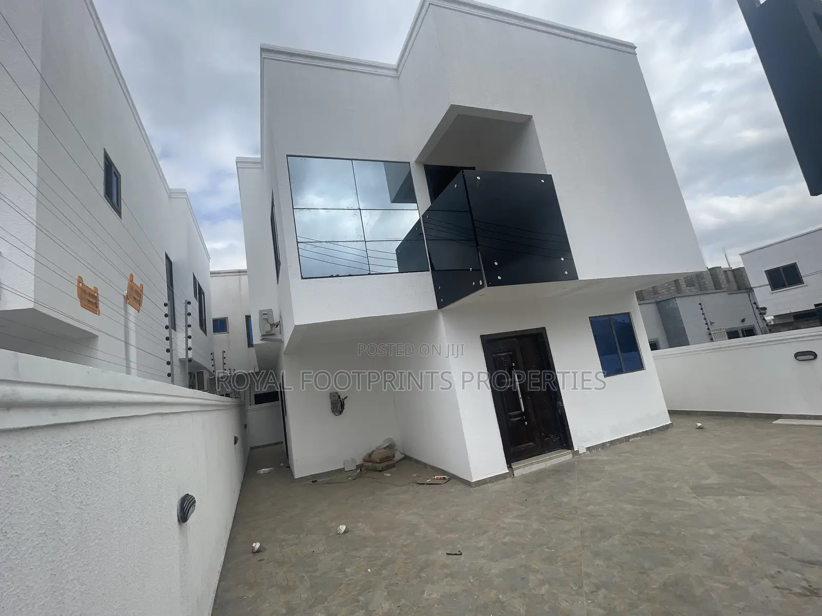 3bdrm House in Royal Footprints, Ashaley Botwe for sale