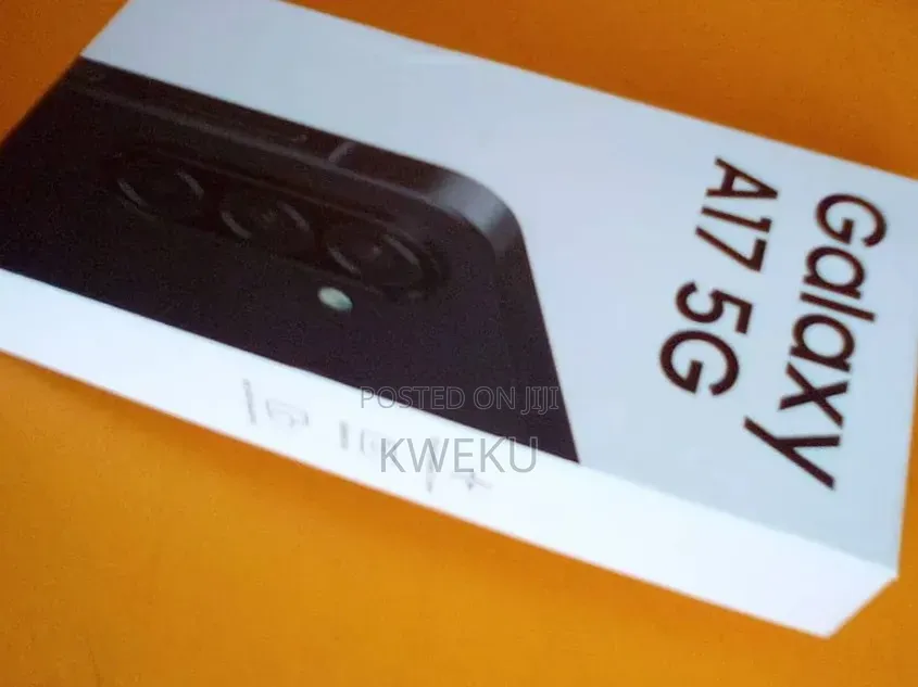 New Samsung Galaxy A17 5G 256 GB Green